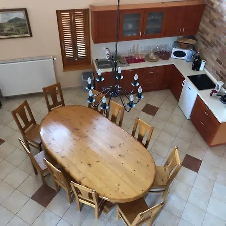 Konukevi Sargahaz 3*