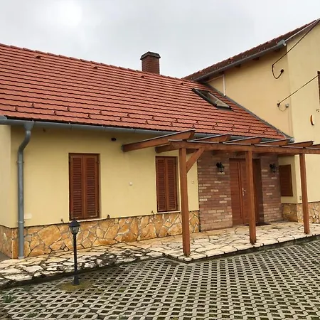 Sargahaz Gasthof